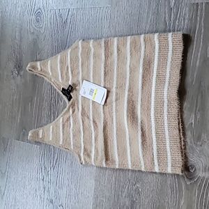 Jessica Simpson tank